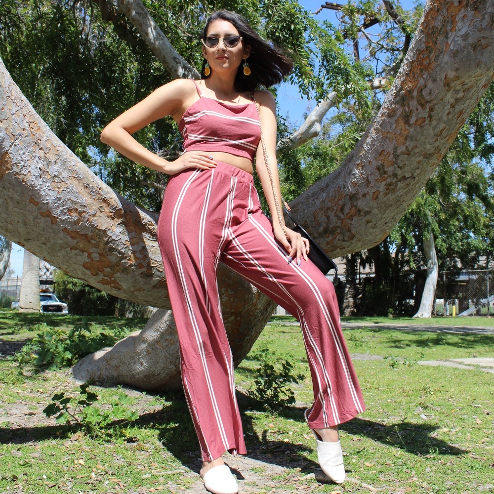 🚨END OF SUMMER SALE// Mauve 2 piece set - Picture 3 of 8